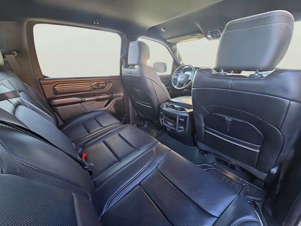 Used 2022 RAM 1500 Limited AWD/4WD image 16