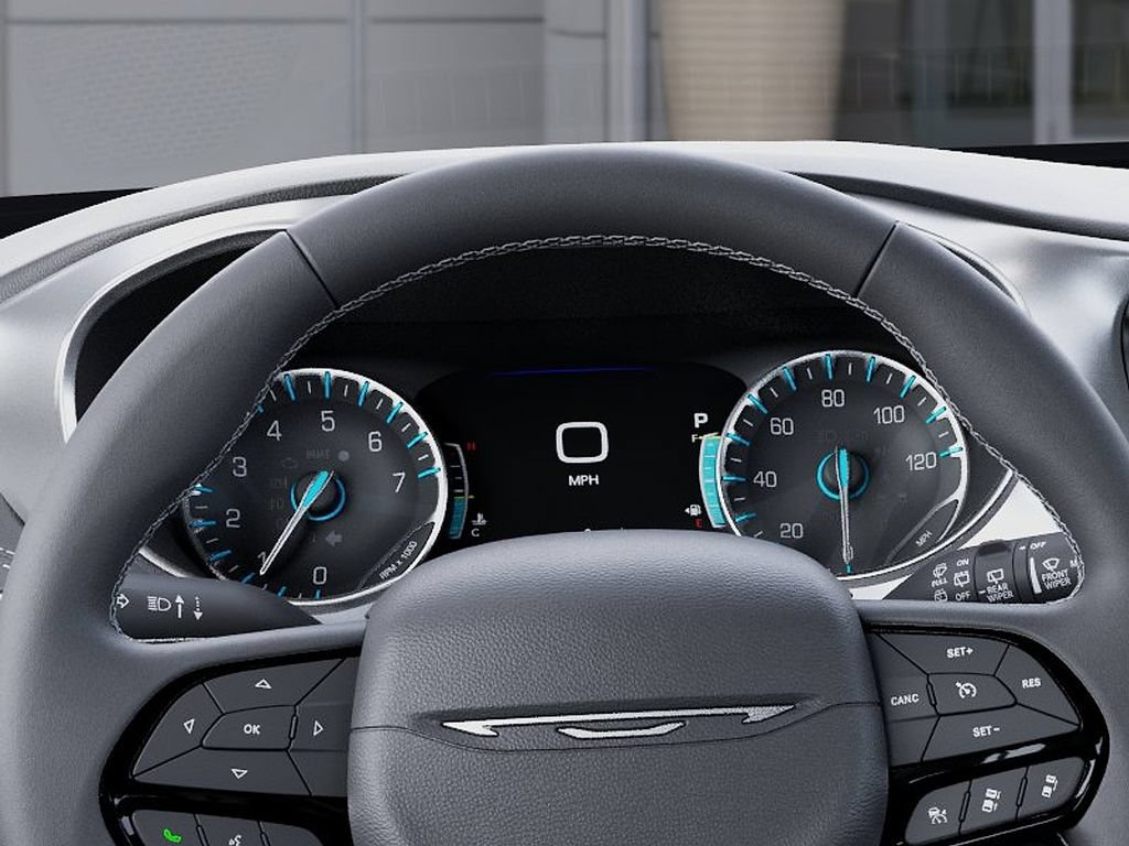 New 2027 Chrysler Pacifica Limited AWD/4WD image 17