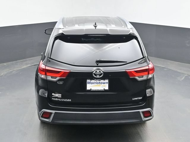 Used 2019 Toyota Highlander Limited FWD image 42