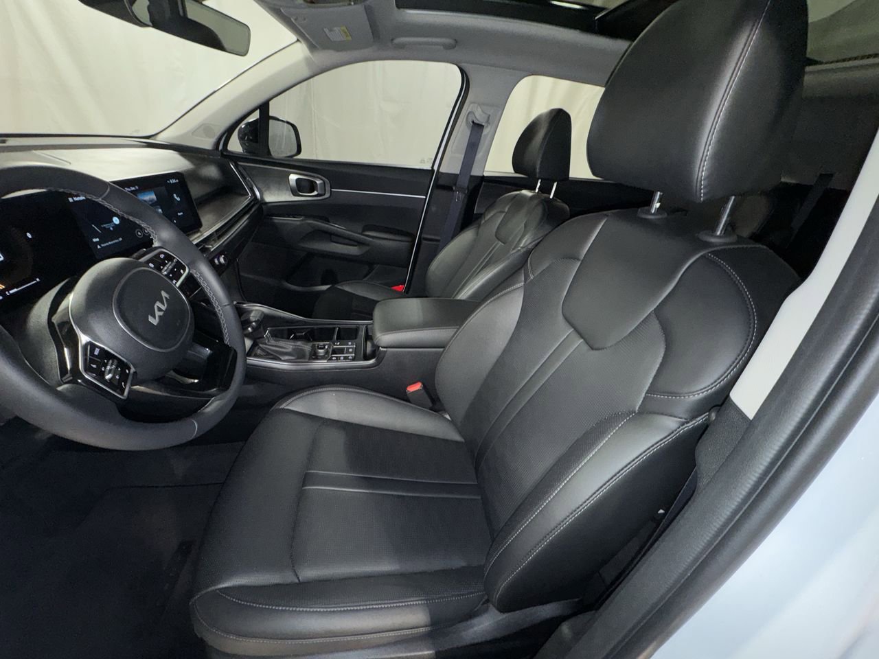 Certified 2024 Kia Sorento X-Line EX image 16