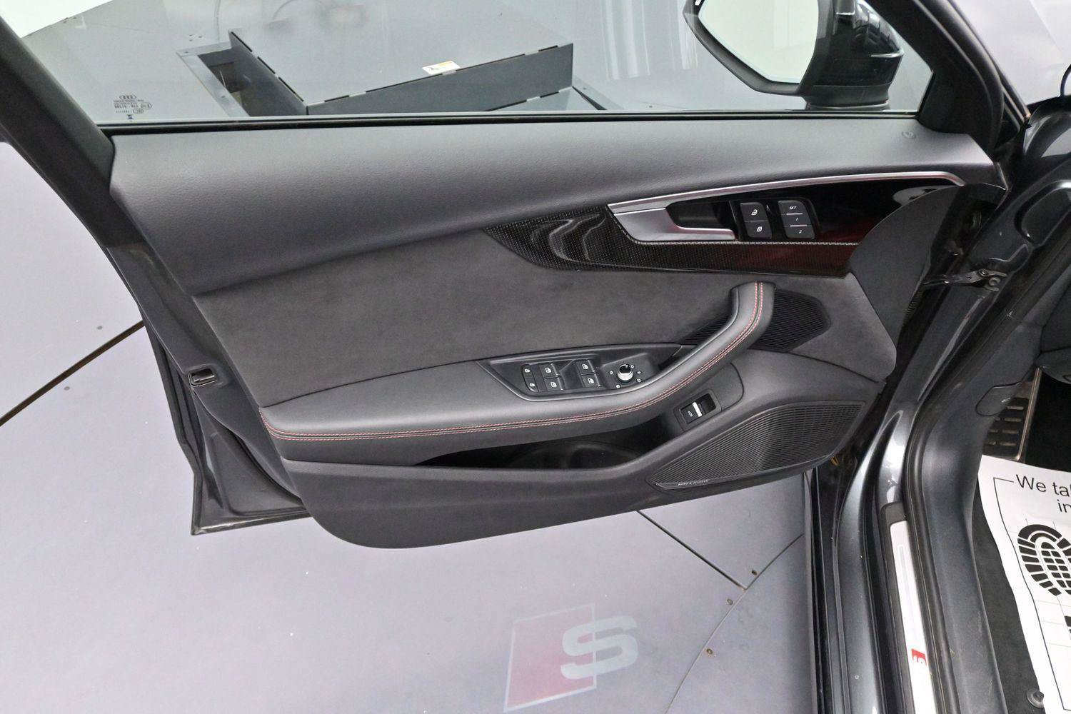 Used 2024 Audi S4 Premium Plus w/ Premium Plus Package AWD/4WD image 9