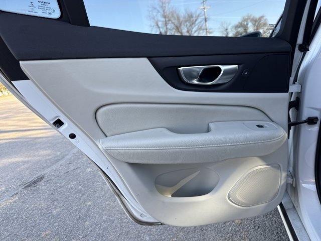 Used 2022 Volvo S60 B5 Inscription w/ Advanced Package image 11