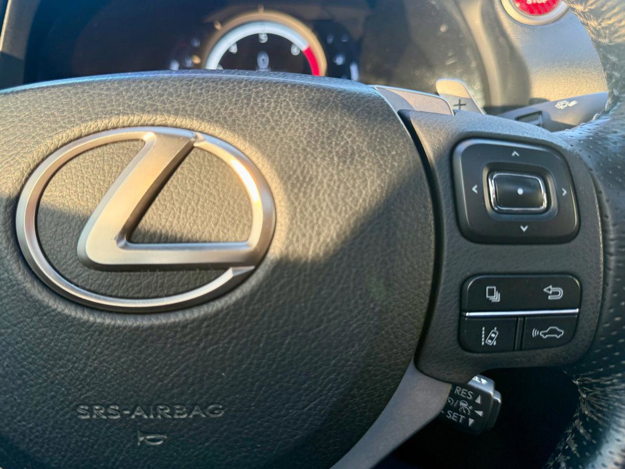 Used 2020 Lexus IS 300 F Sport w/ Blackline Edition RWD image 32