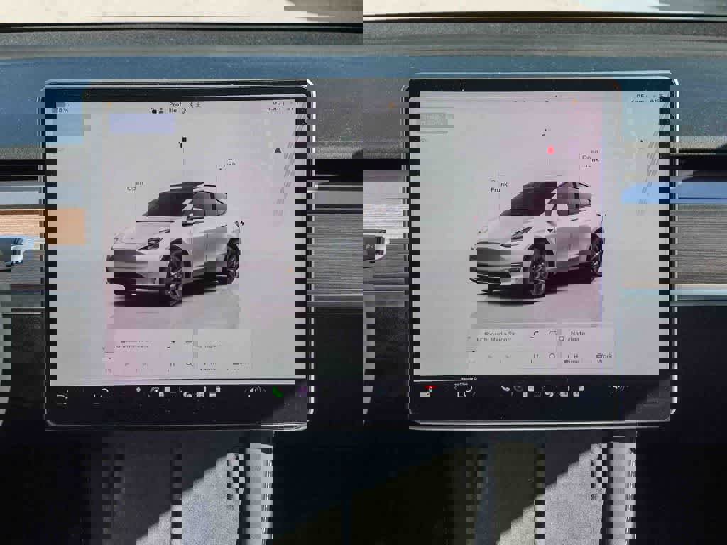 Used 2025 Tesla Model Y Long Range image 12