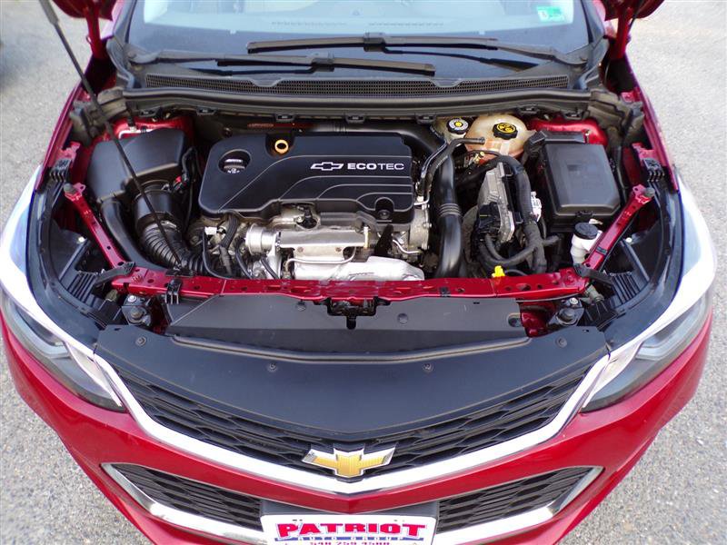Used 2017 Chevrolet Cruze LT FWD image 37