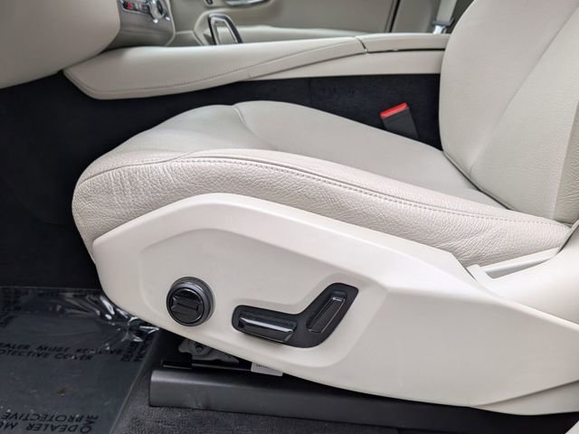 Certified 2023 Volvo XC90 B6 Plus w/ Protection Package Premier image 14