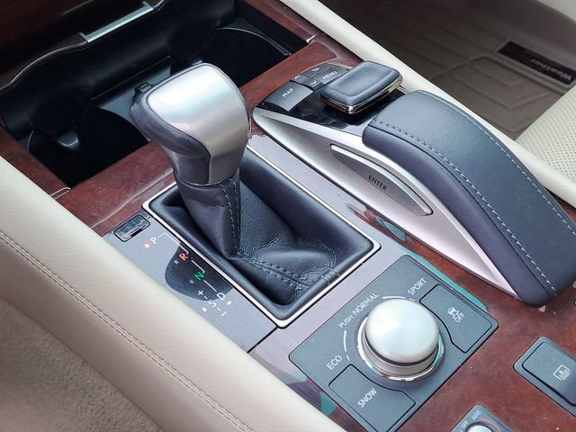 Used 2016 Lexus LS 460 AWD w/ Comfort Package image 16