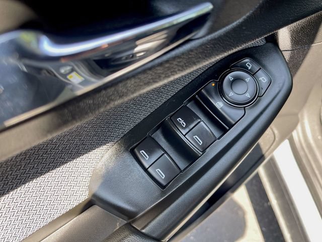 Used 2022 Chevrolet TrailBlazer LT w/ Convenience Package FWD image 22