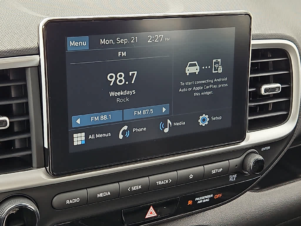 New 2026 Hyundai Venue SEL FWD image 15