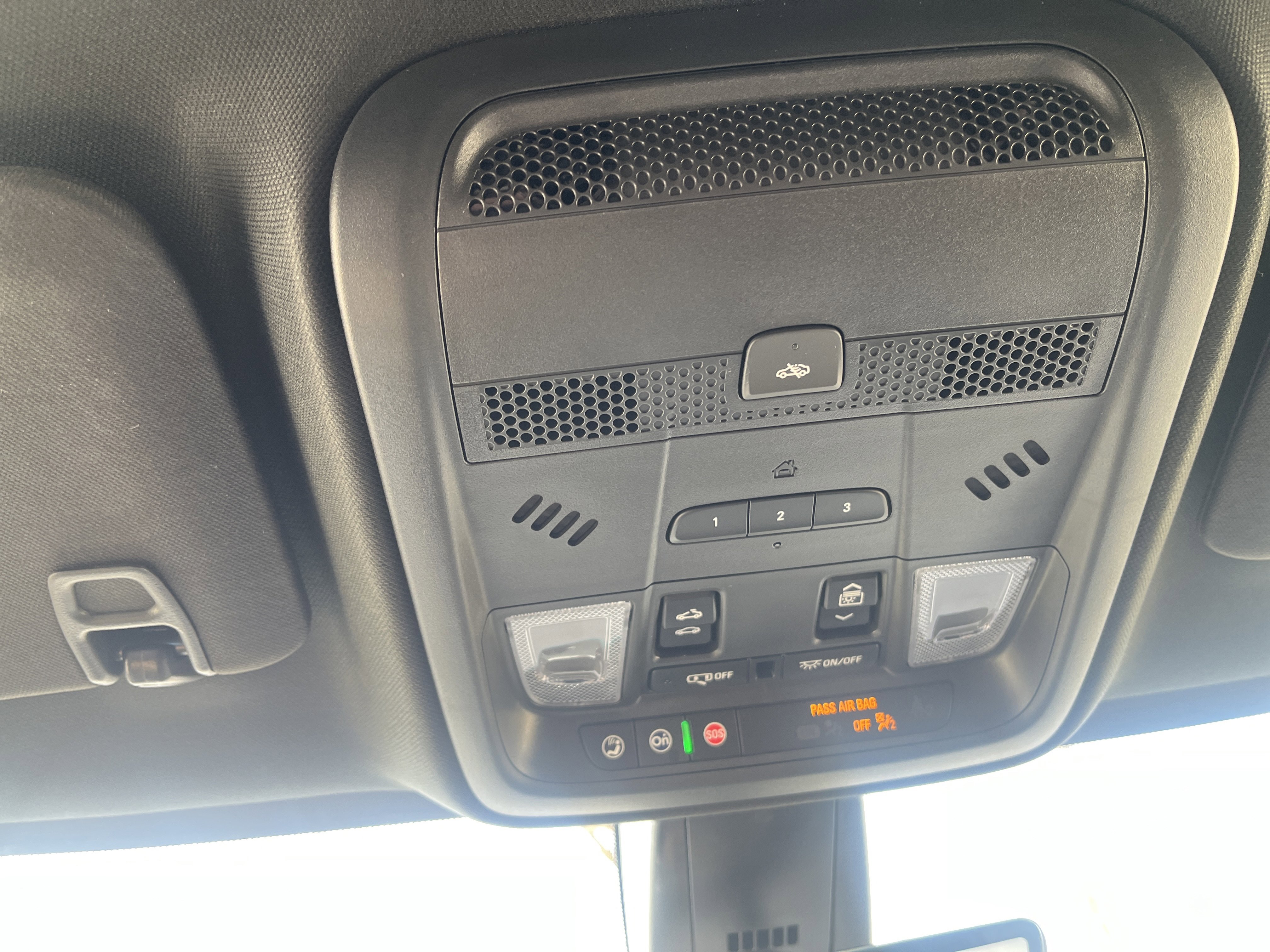 Used 2025 Cadillac XT5 Premium Luxury w/ Technology Package image 35