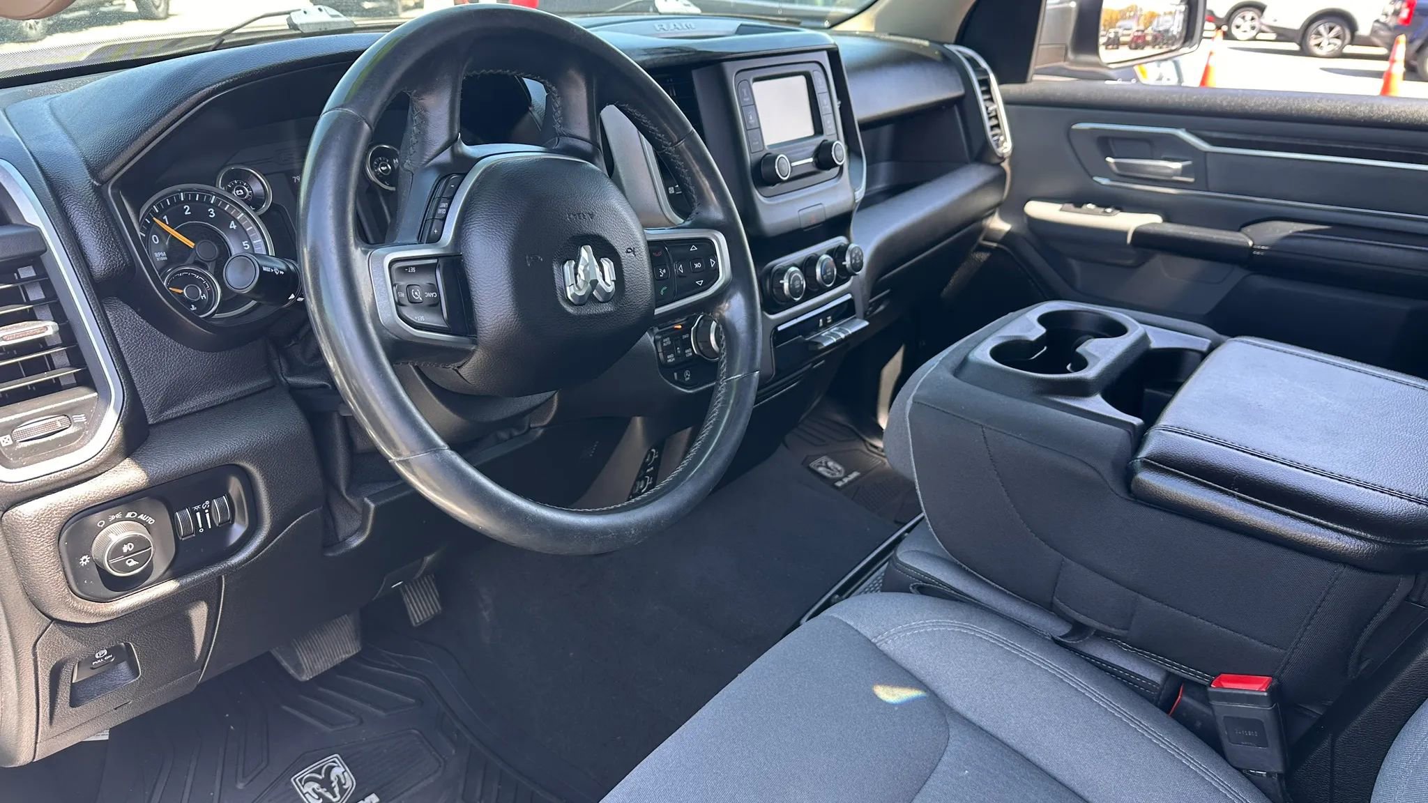 Used 2019 RAM 1500 Big Horn AWD/4WD image 13