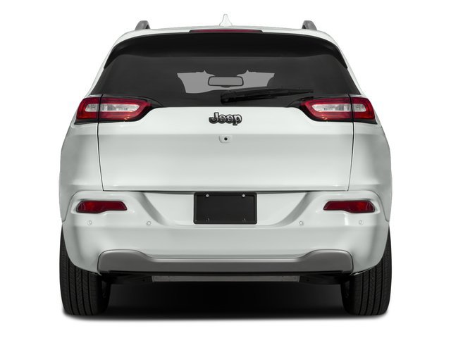Used 2018 Jeep Cherokee Overland w/ Technology Group AWD/4WD image 8
