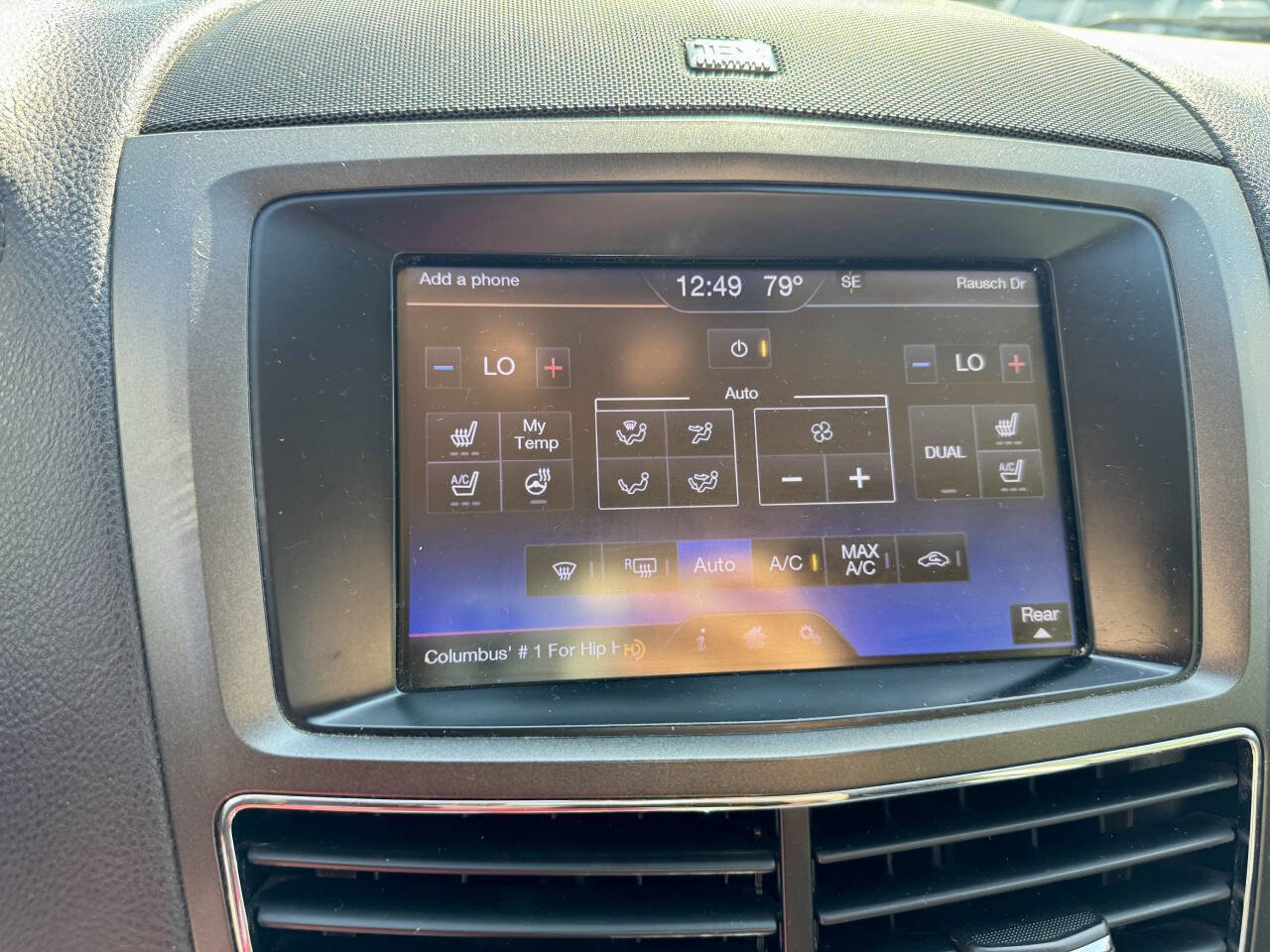 Used 2013 Lincoln MKT AWD image 21