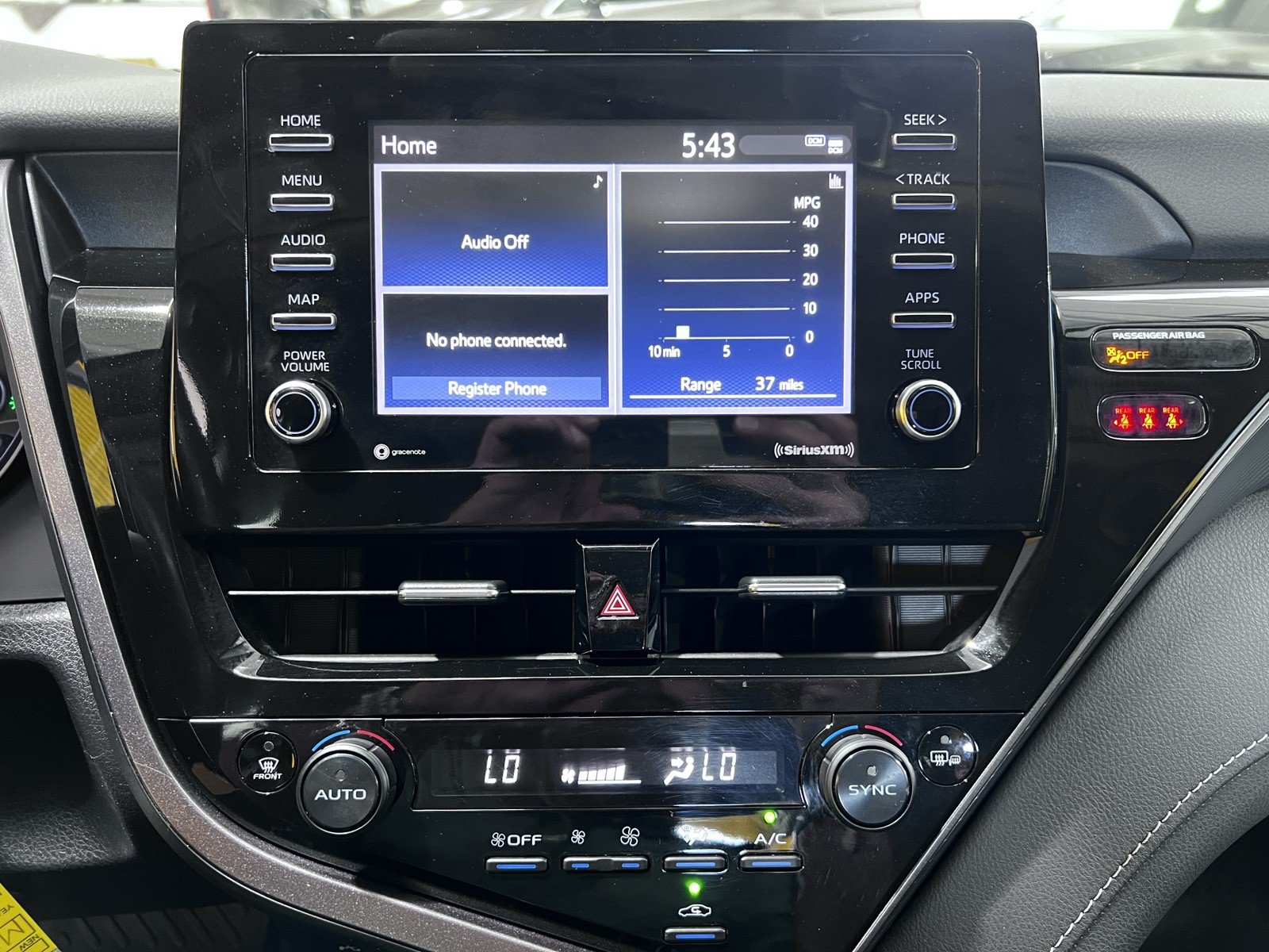 Used 2023 Toyota Camry SE FWD image 20