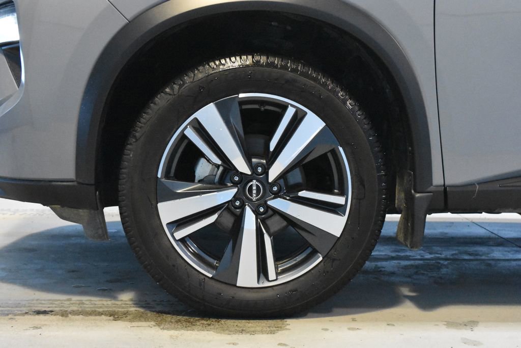 Certified 2024 Nissan Rogue SL w/ SL Premium Package AWD/4WD image 24