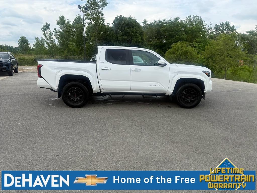 Used 2024 Toyota Tacoma SR5 AWD/4WD image 7