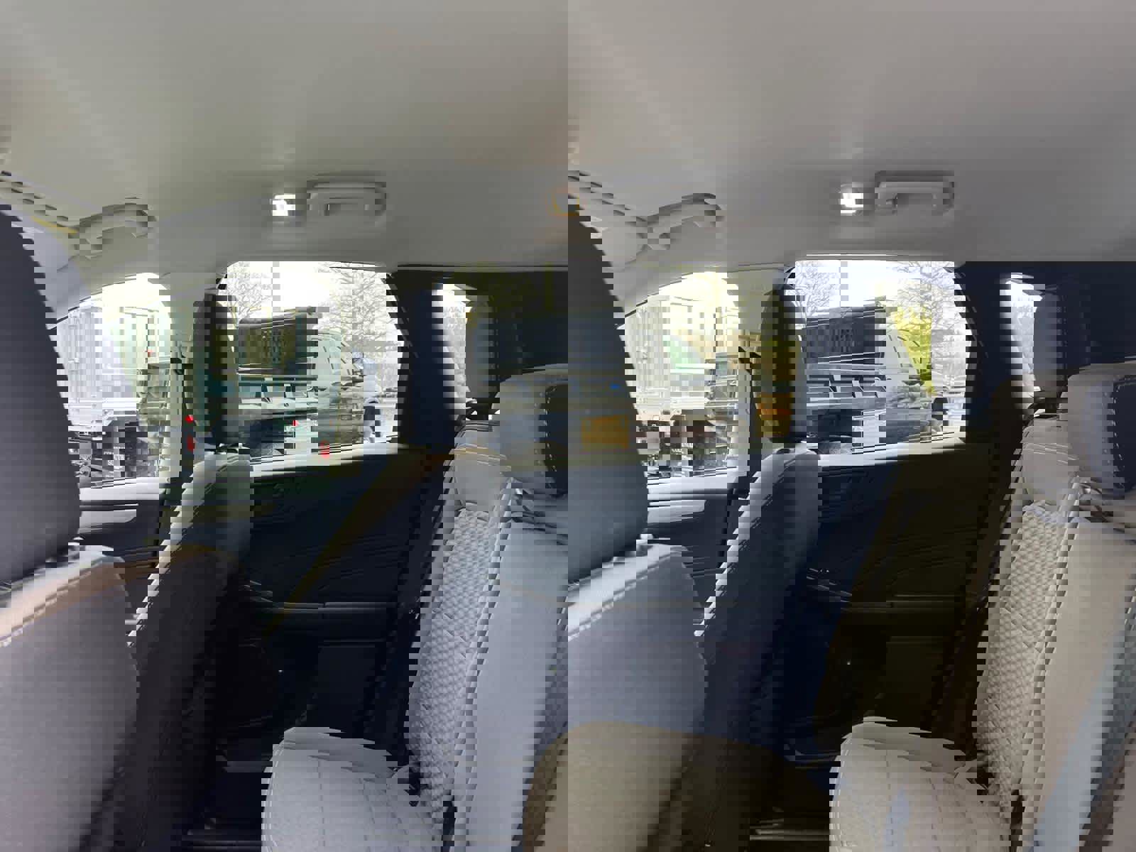 Used 2022 Ford Escape SE w/ Convenience Package image 30