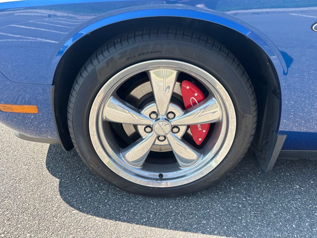 Used 2012 Dodge Challenger R/T RWD image 12