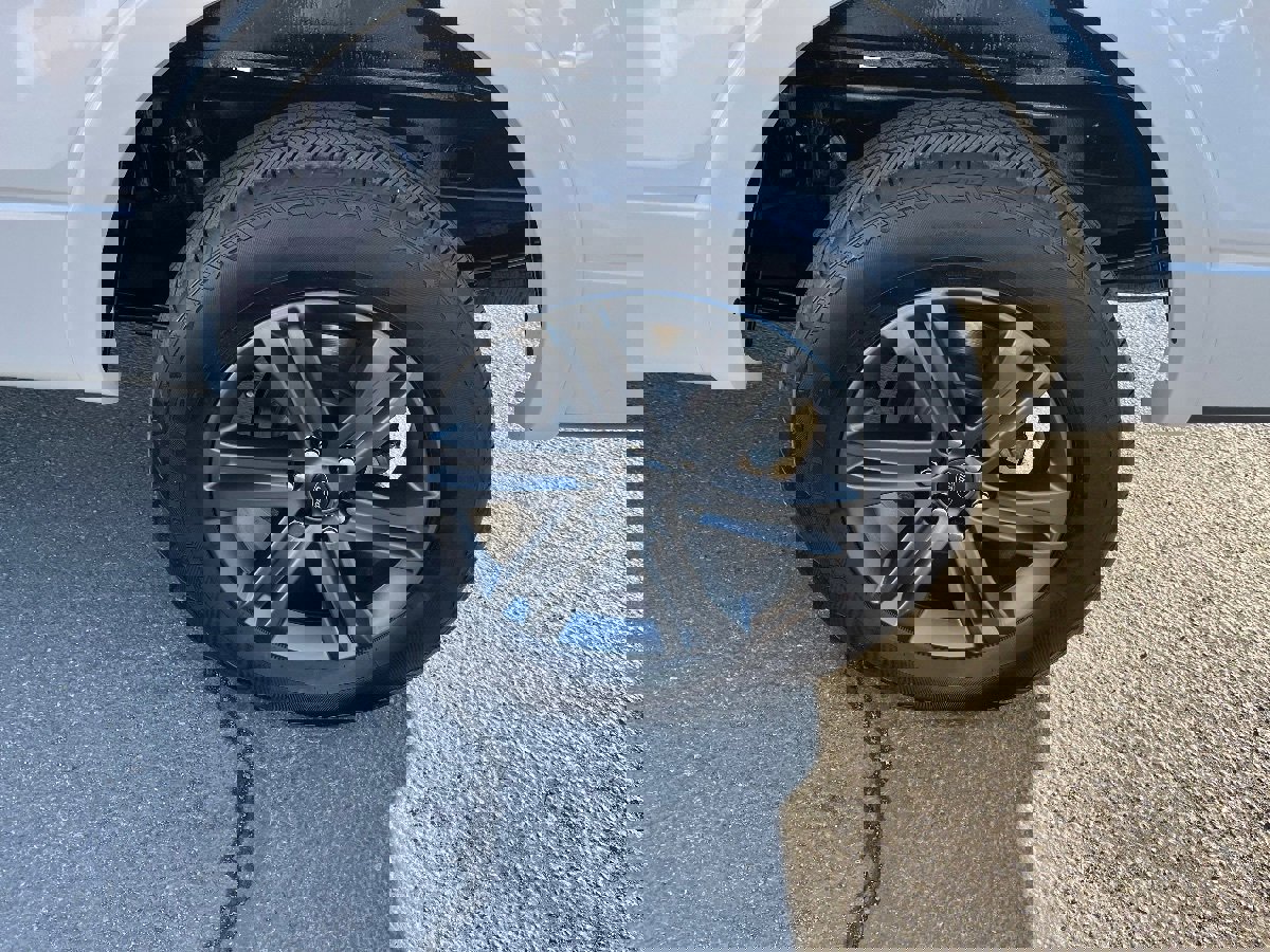 Used 2013 Ford F150 Limited image 46