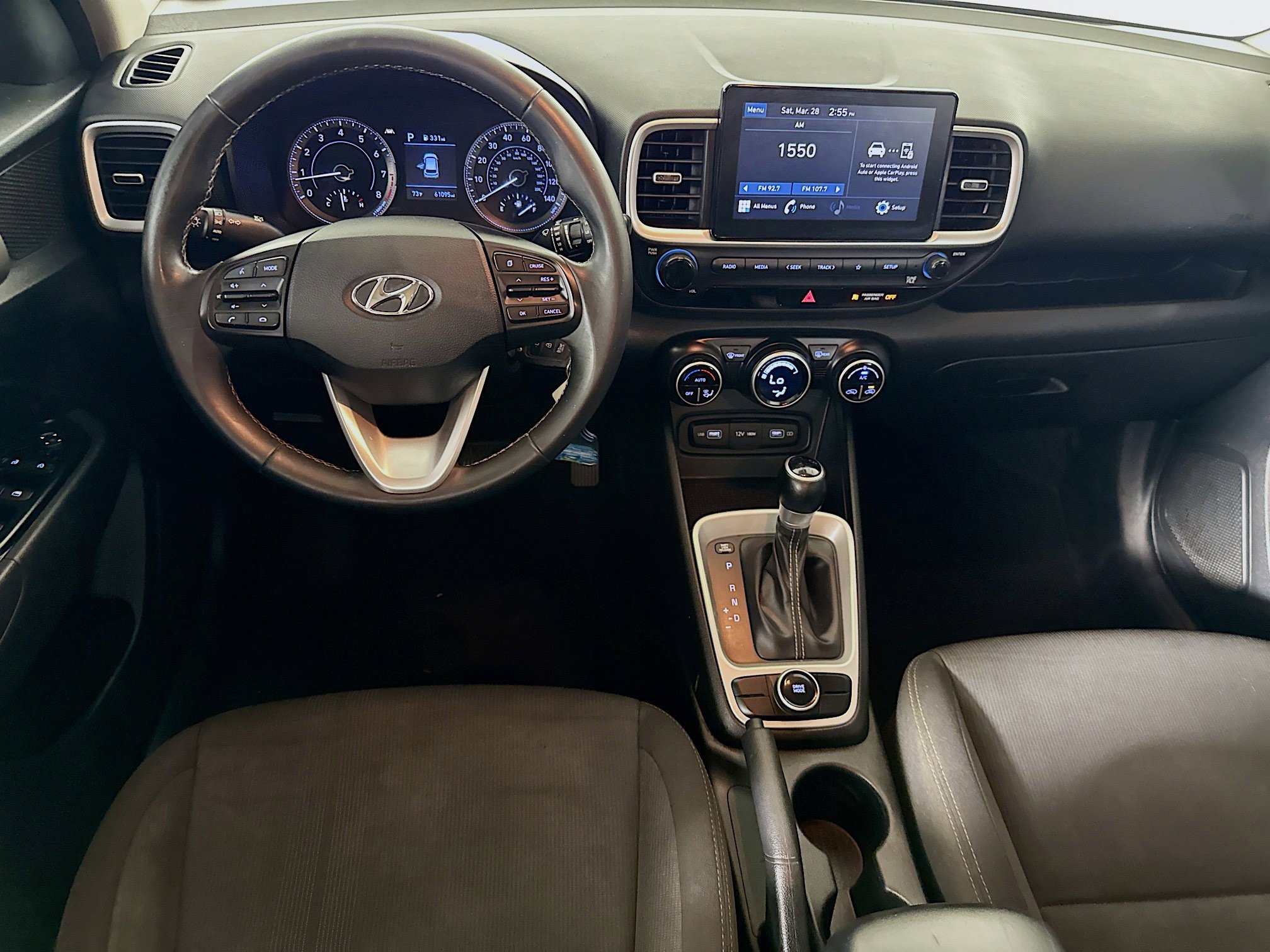 Used 2022 Hyundai Venue SEL w/ Cargo Package image 26