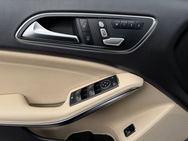 Used 2019 Mercedes-Benz GLA 250 4MATIC image 11