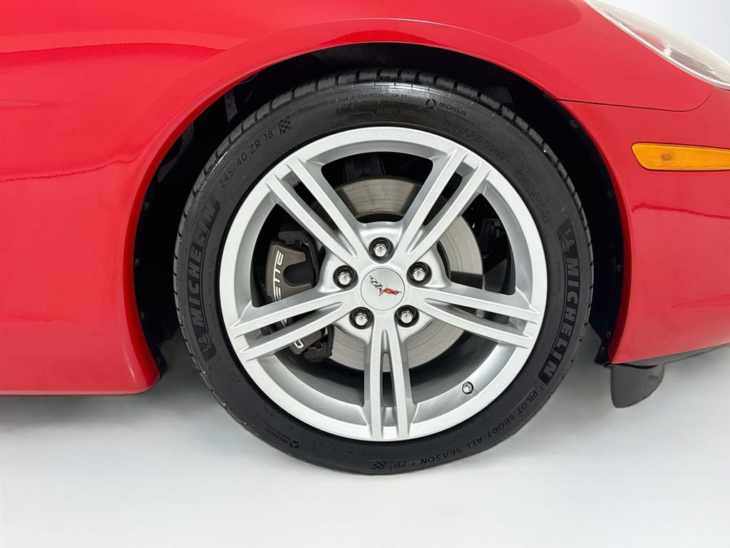 Used 2008 Chevrolet Corvette Coupe RWD image 32