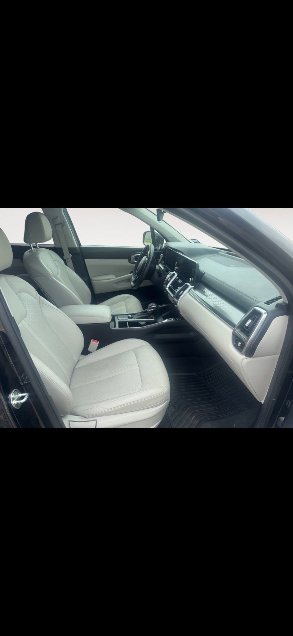 Used 2022 Kia Sorento S FWD image 15