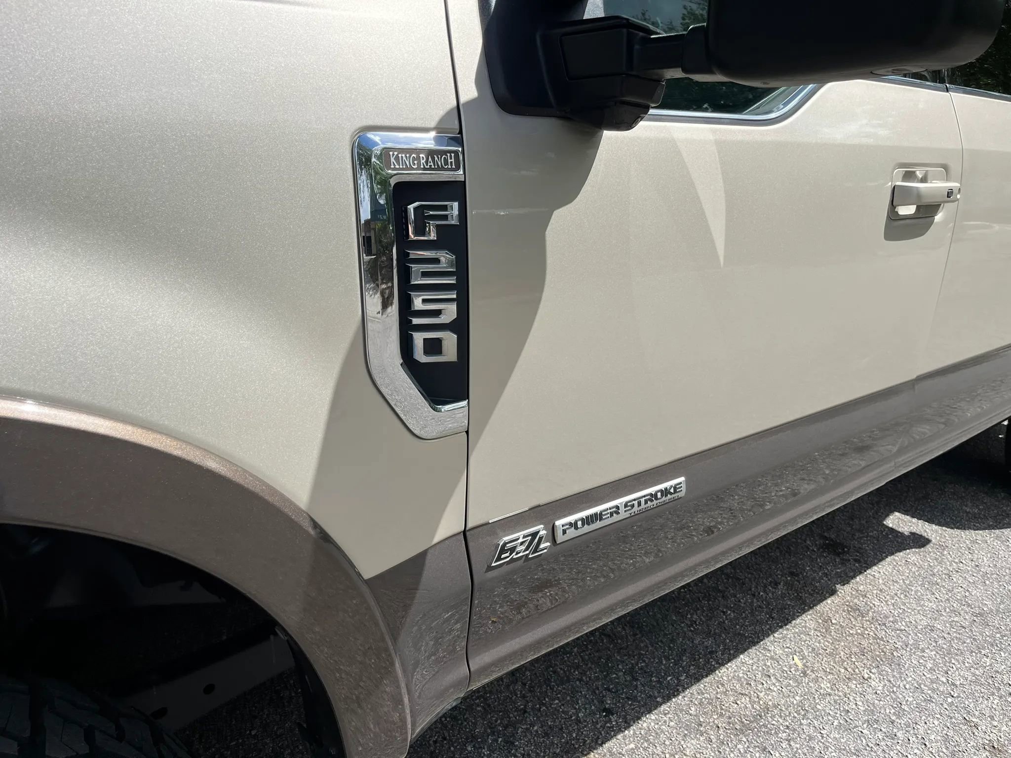 Used 2017 Ford F250 King Ranch w/ King Ranch Ultimate Package AWD/4WD image 12