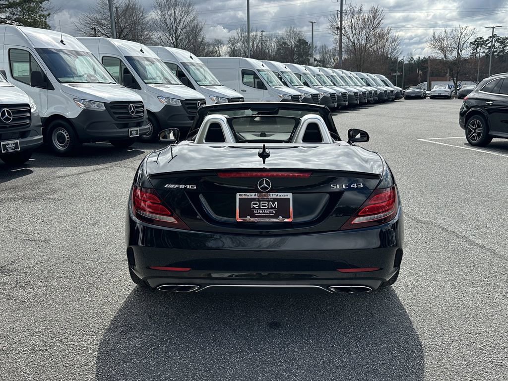 Used 2017 Mercedes-Benz SLC 43 AMG image 7