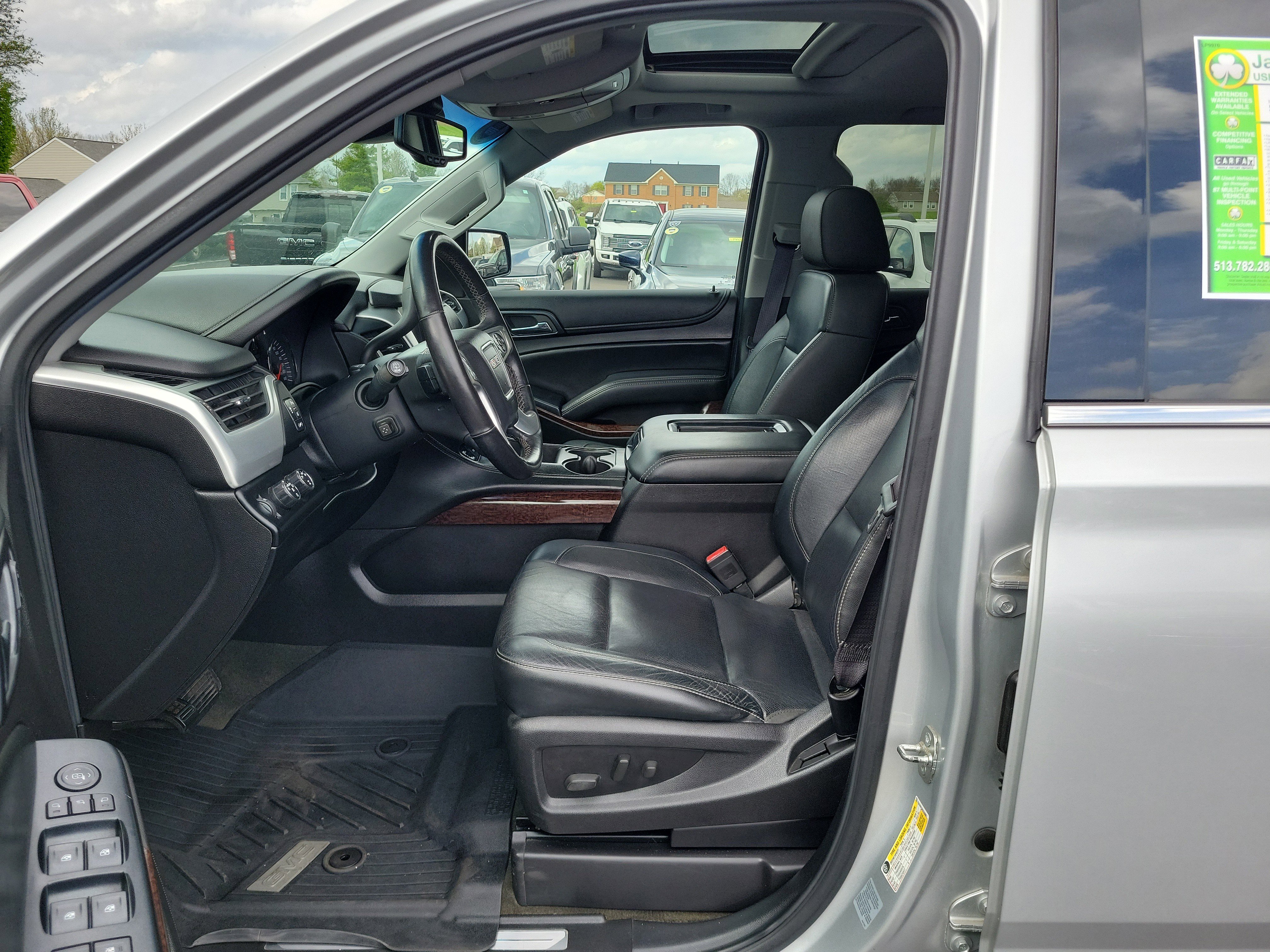 Used 2015 GMC Yukon SLT image 16