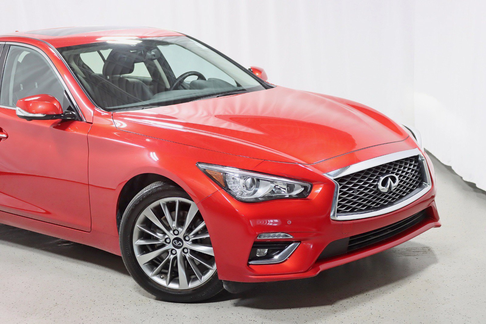 Used 2024 INFINITI Q50 Luxe AWD/4WD image 2