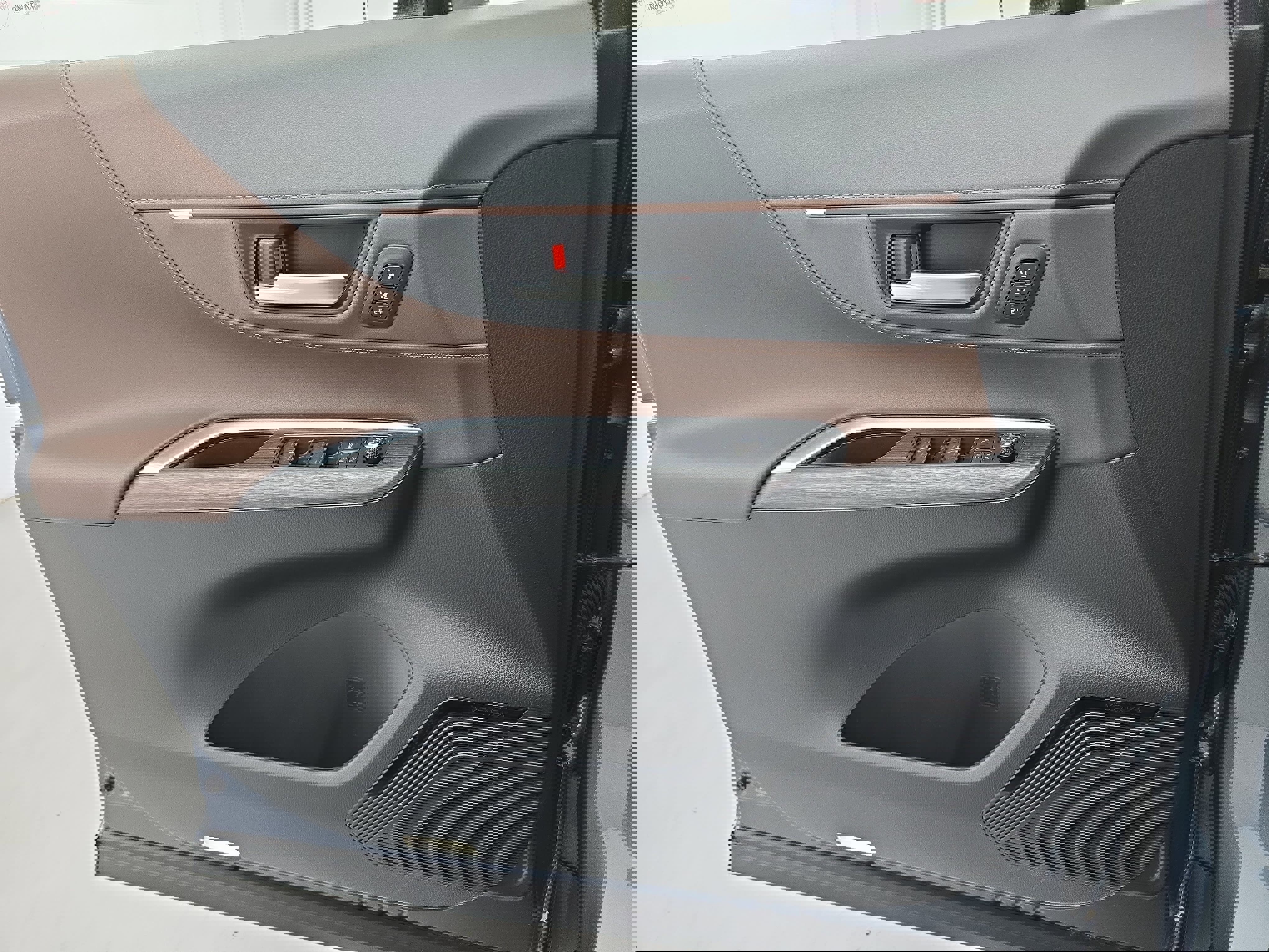 Used 2024 Toyota Venza Limited AWD/4WD image 26