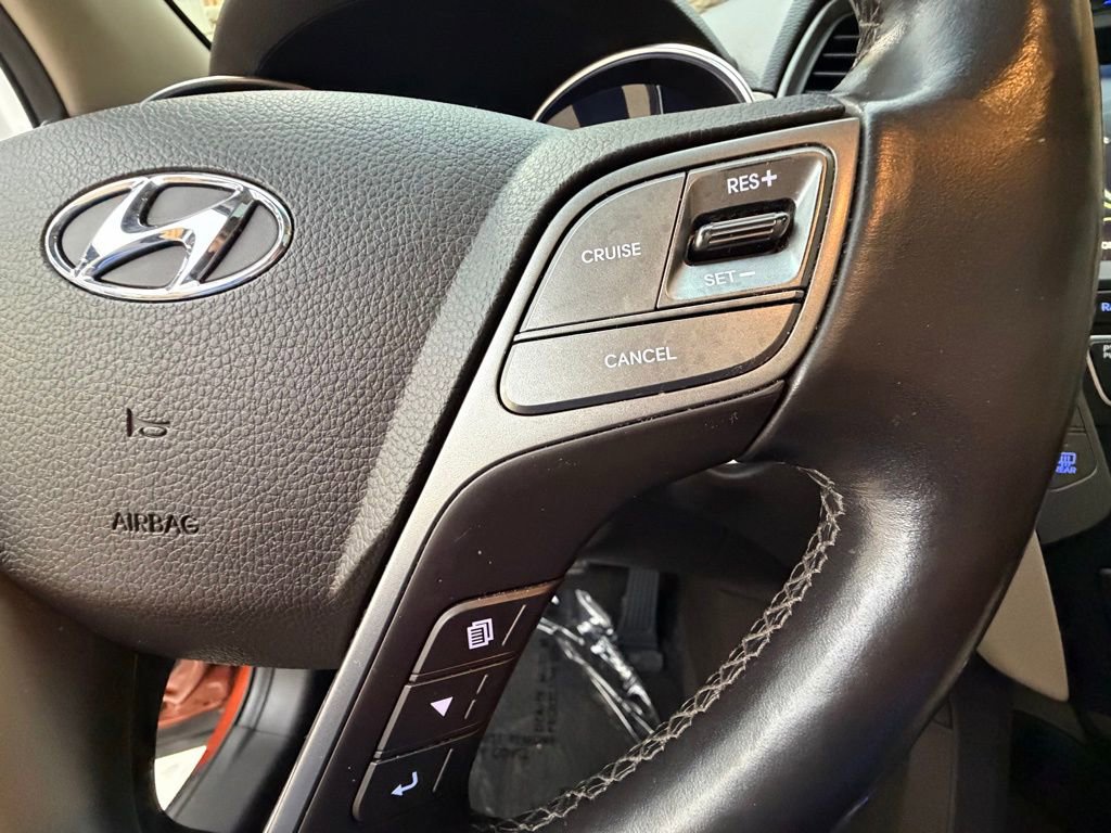 Used 2017 Hyundai Santa Fe Sport image 21