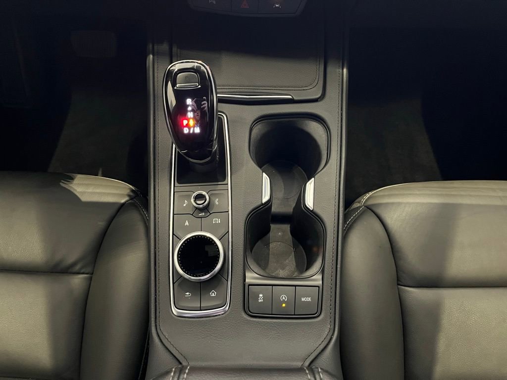 Used 2025 Cadillac XT4 Premium Luxury image 34