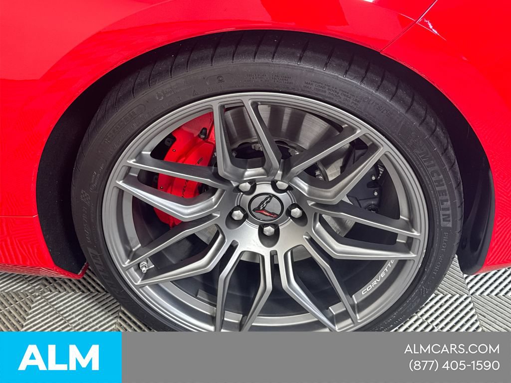 Used 2024 Chevrolet Corvette Z06 w/ Stealth Interior Trim Package RWD image 21