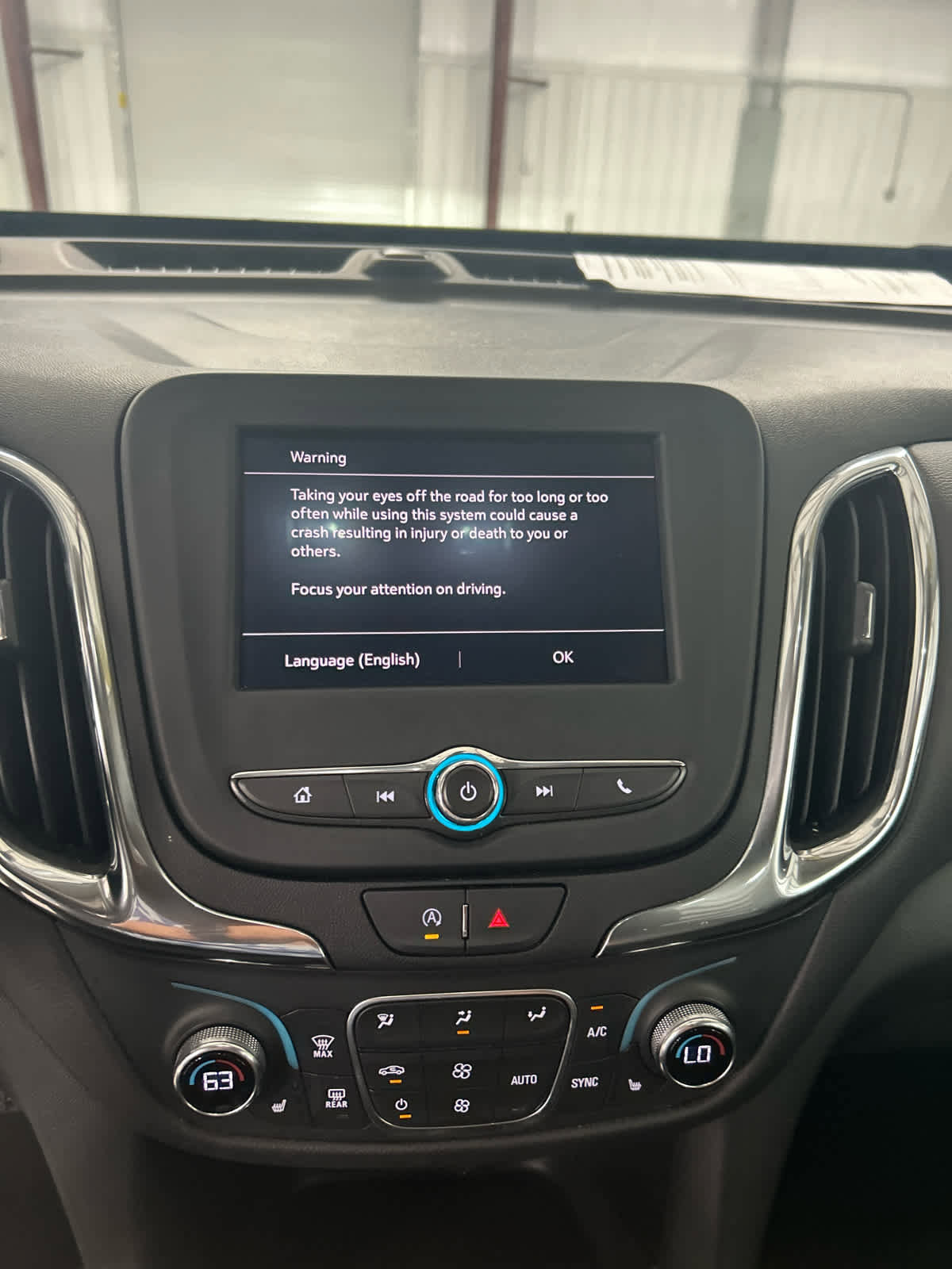 Used 2024 Chevrolet Equinox LT image 21