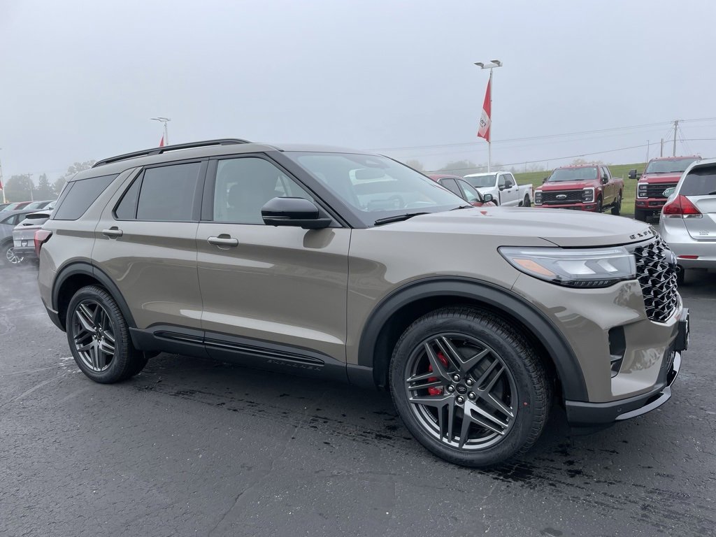 New 2026 Ford Explorer ST image 2