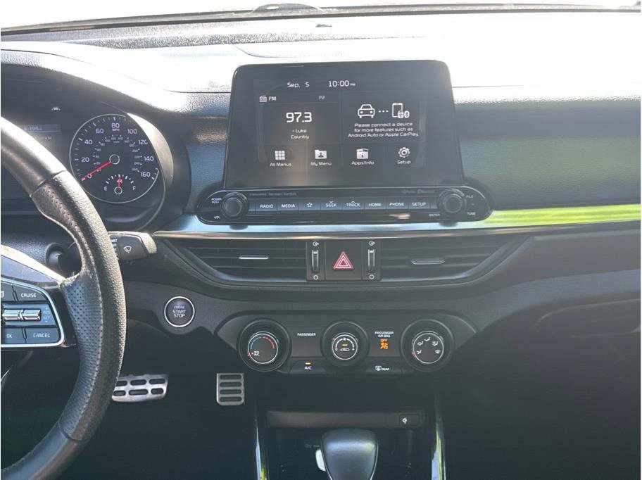 Used 2020 Kia Forte GT-Line w/ GT-Line Premium Package FWD image 17