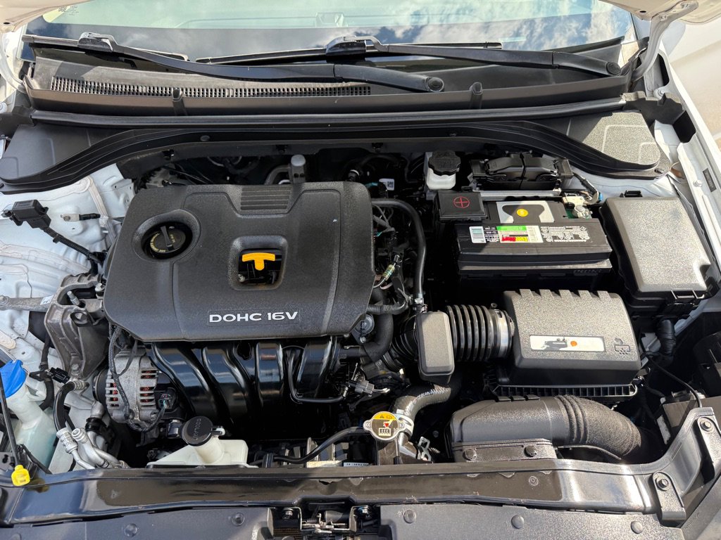 Used 2018 Hyundai Elantra Value Edition FWD image 36