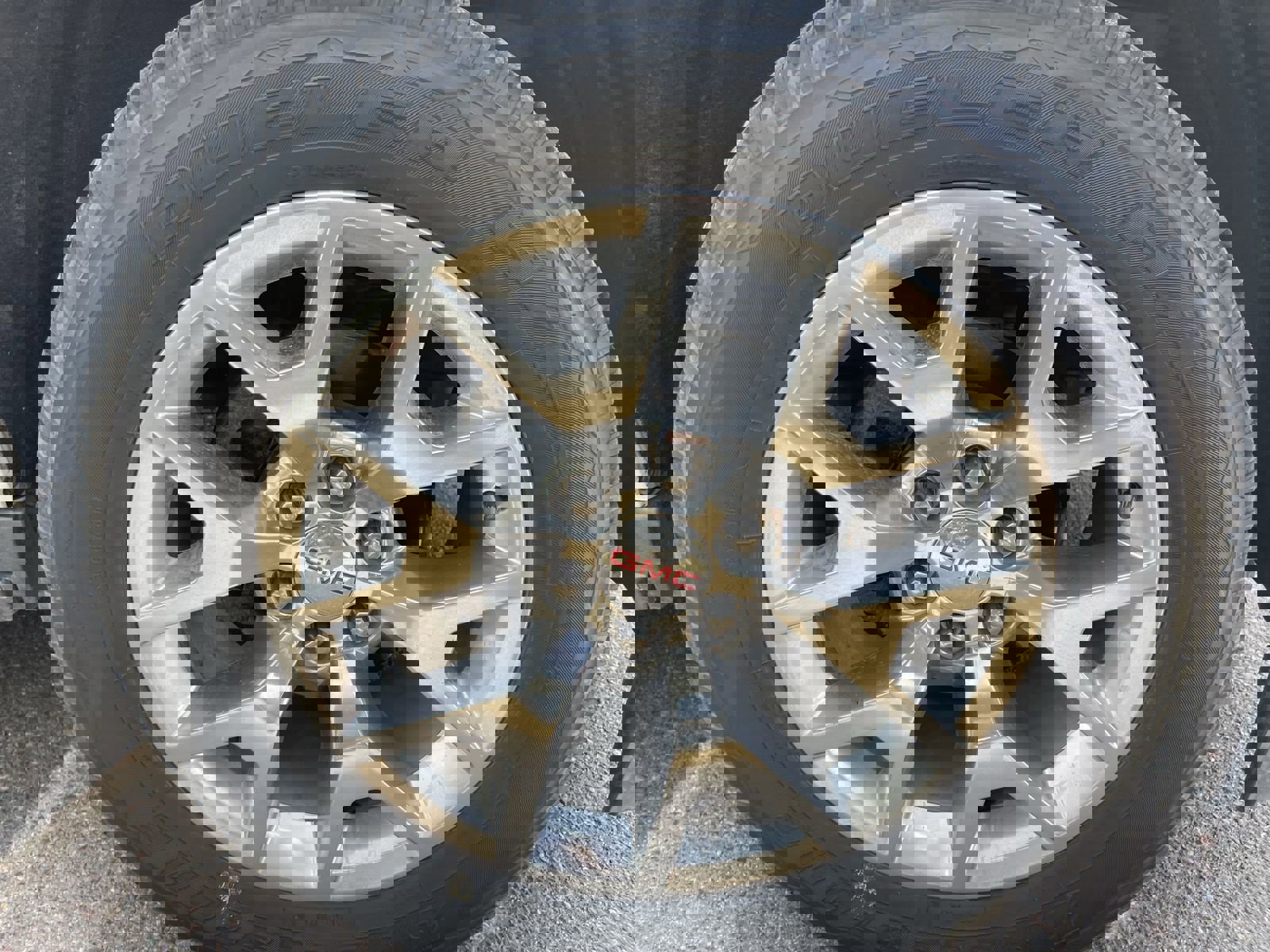 Used 2020 GMC Yukon SLT w/ HD Trailering Package image 4