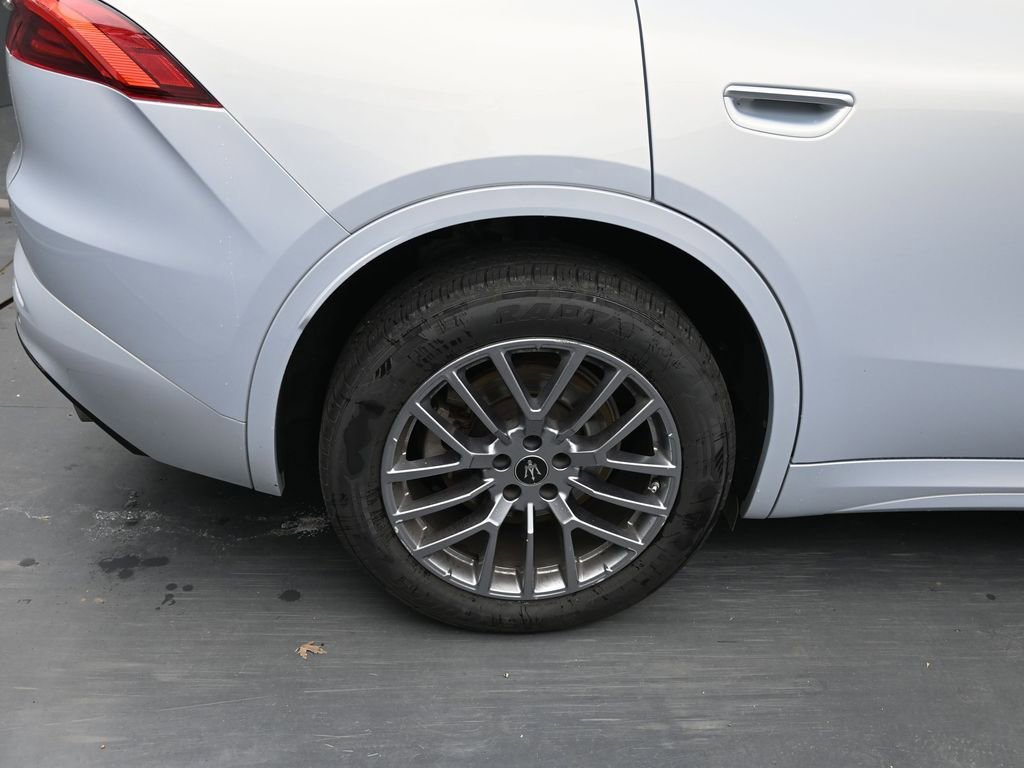 Used 2024 Maserati Grecale GT image 13