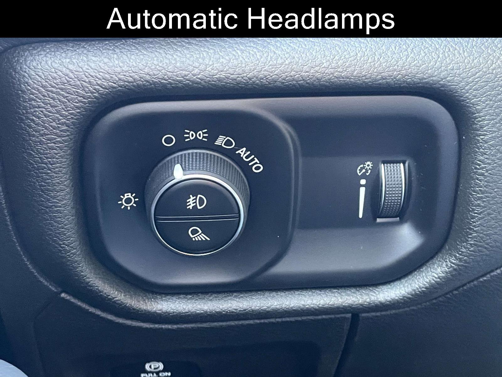 Used 2022 RAM 1500 Big Horn image 13