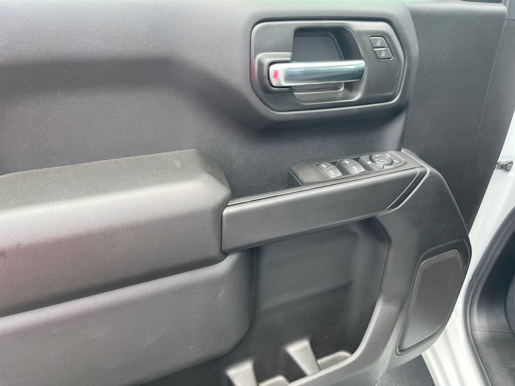 New 2026 Chevrolet Silverado 1500 Custom AWD/4WD image 10