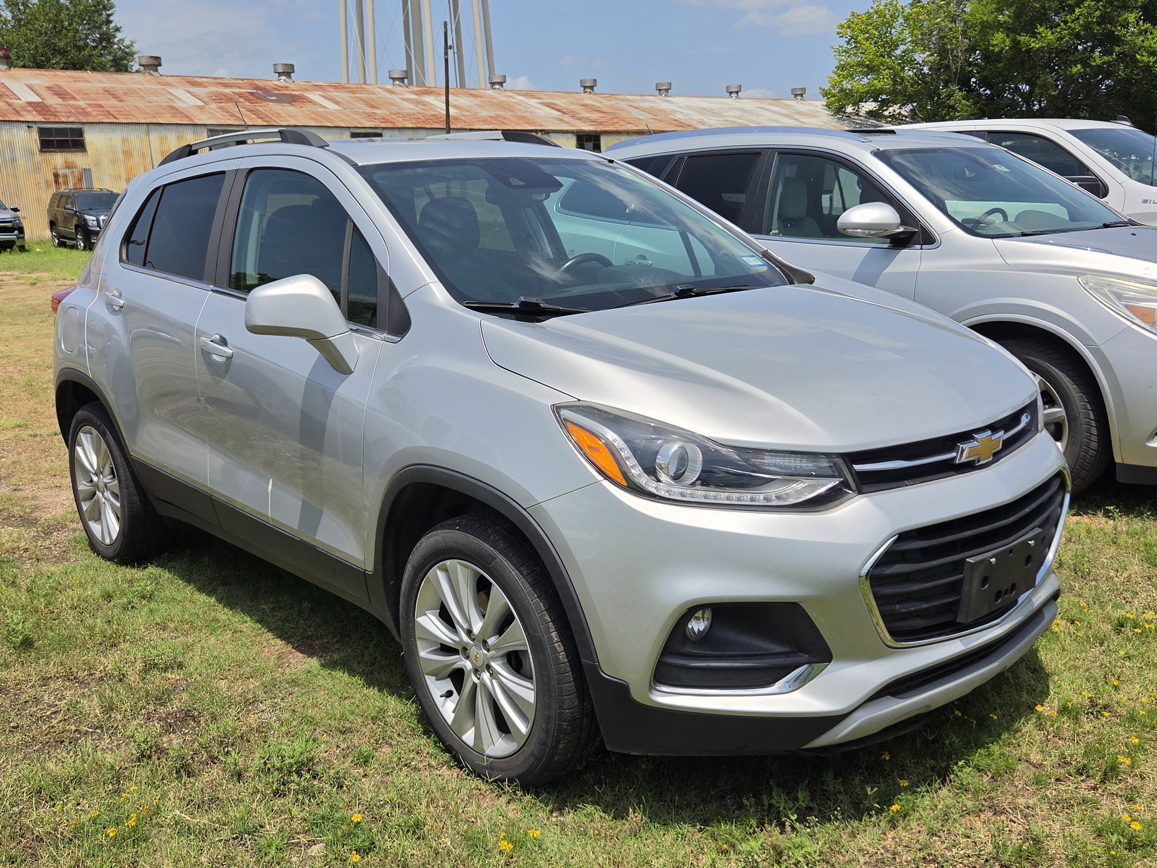 Used 2020 Chevrolet Trax Premier AWD/4WD image 3