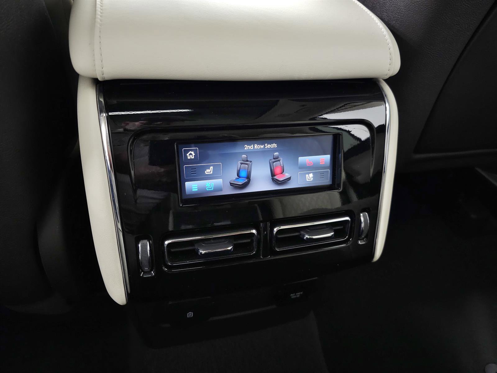 Used 2021 Lincoln Aviator Black Label AWD/4WD image 37