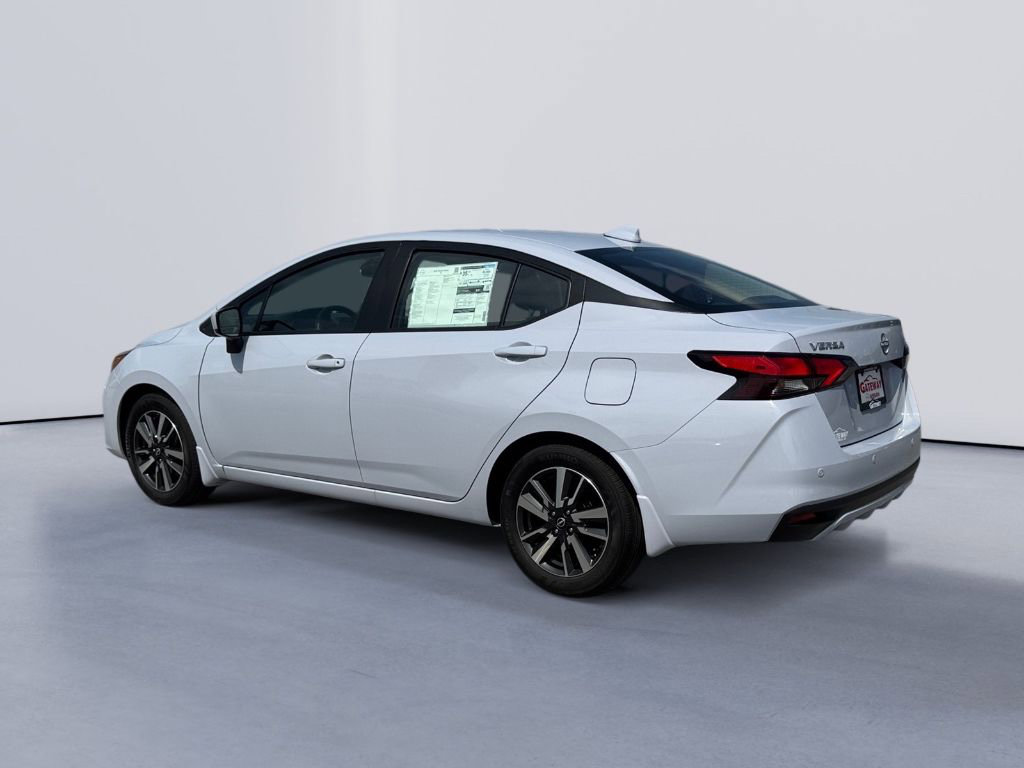 Used 2024 Nissan Versa SV w/ Trunk Package image 9