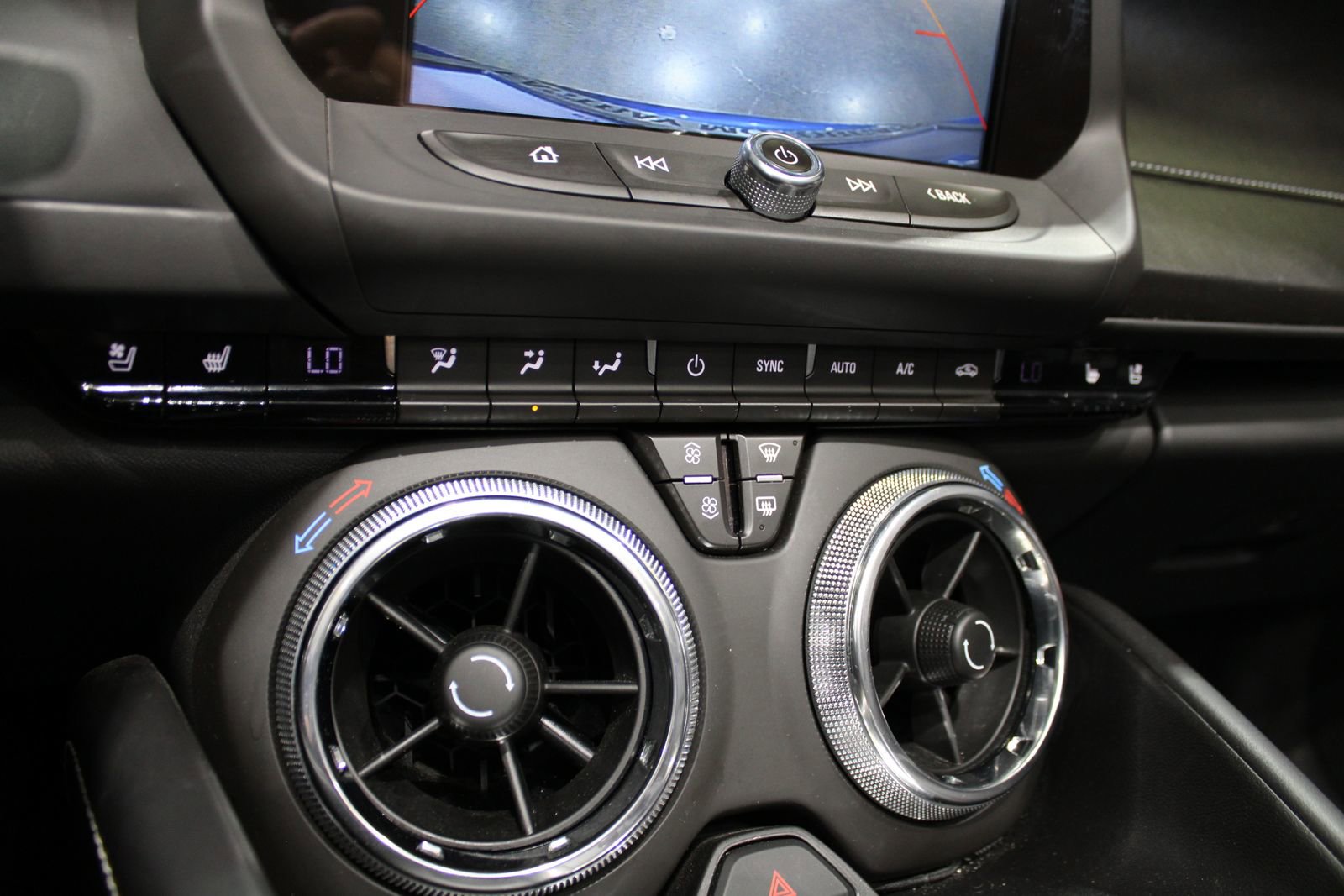 Used 2017 Chevrolet Camaro LT image 30