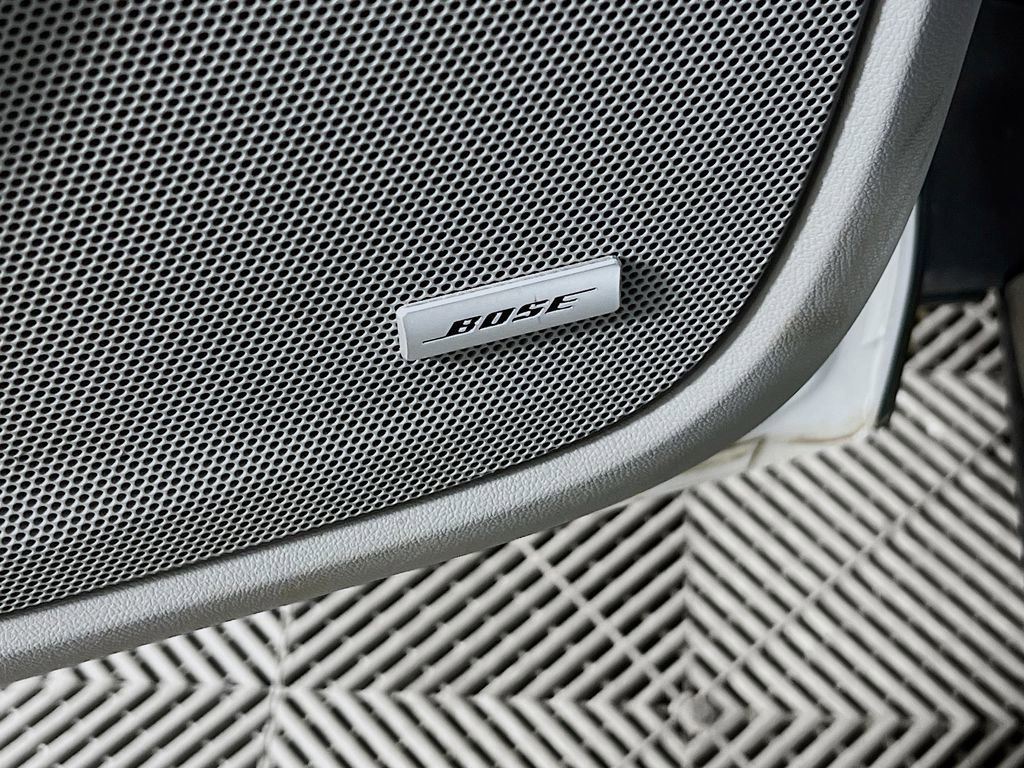 Certified 2022 GMC Terrain SLT w/ Infotainment Package II image 18