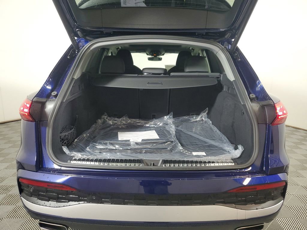 New 2025 Audi Q5 Premium Plus image 9