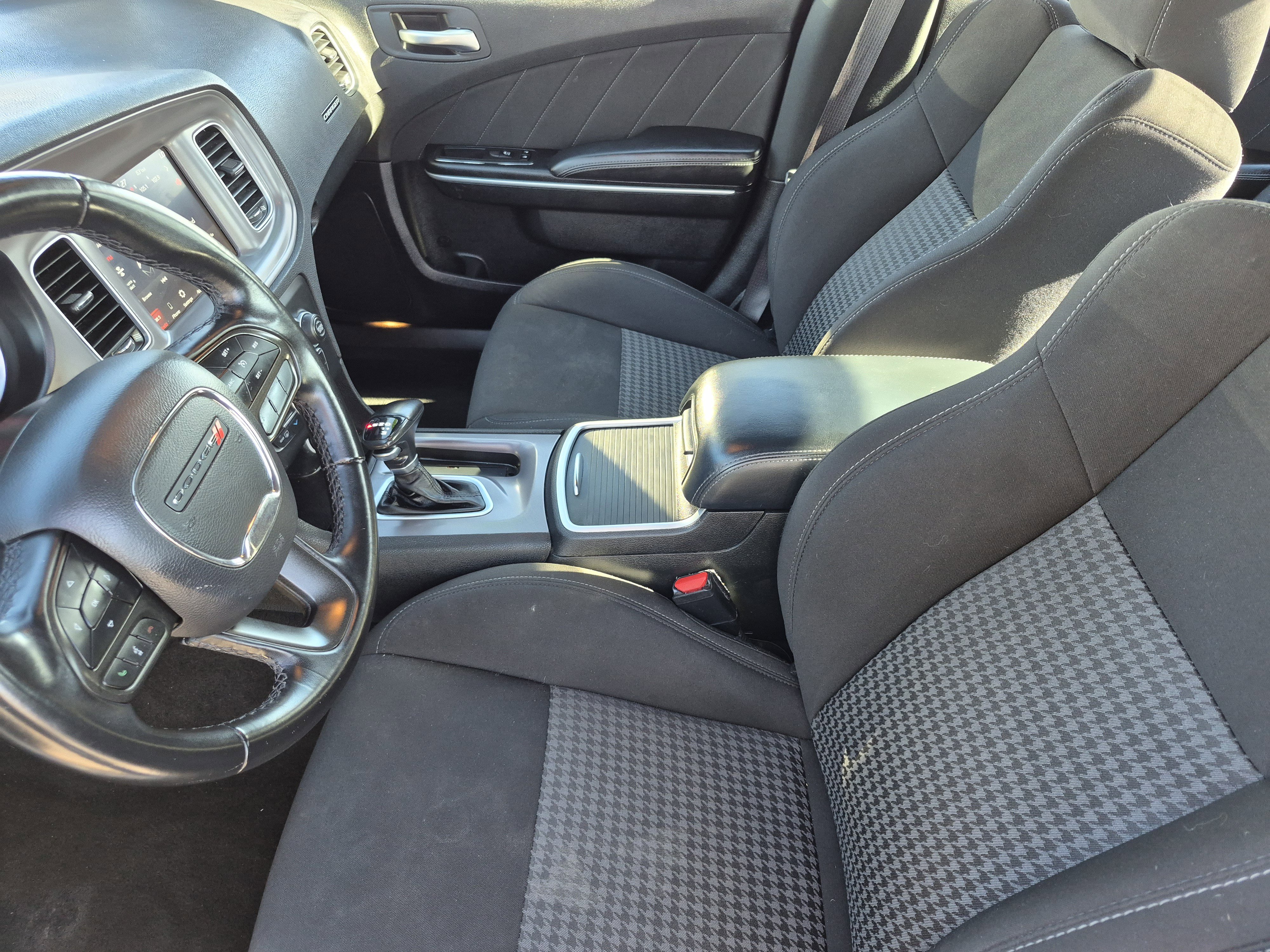 Used 2023 Dodge Charger GT image 27